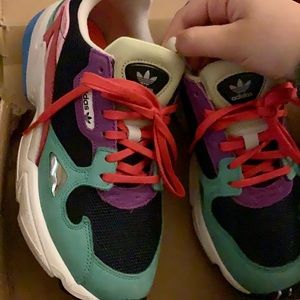 Adidas Women Torsion Sneakers Multi-color US Size 7